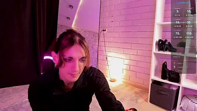 Anjela Botton online show from November 2025 06:17:01 PM