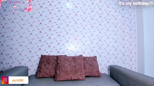 Snapshot of Alykass chatting on June 2026 12:05:02 AM Alykass online show from June 2026 12:05:02 AM