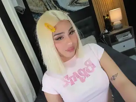 Kelseygavin online show from February 2026 09:03:02 AM