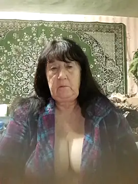 CrystalLime6411 online show from October 2025 04:48:02 PM