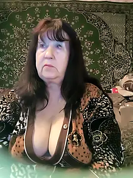 CrystalLime6411 online show from March 2026 04:06:01 AM