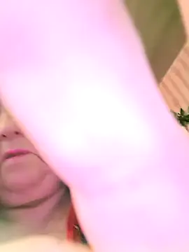 CrystalLime6411 online show from April 2026 02:53:01 PM