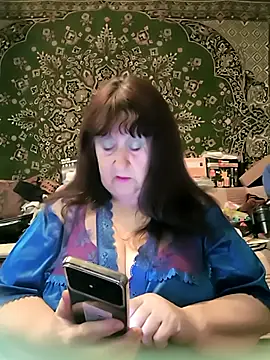 Snapshot of CrystalLime6411 chatting on May 2026 04:01:01 PM CrystalLime6411 online show from May 2026 04:01:01 PM