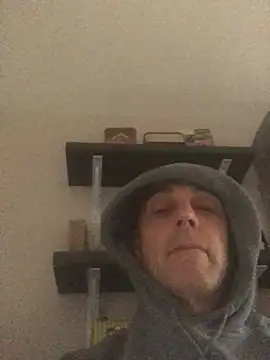 Snapshot of Andremann69 chatting on February 2026 10:44:02 AM Andremann69 online show from February 2026 10:44:02 AM