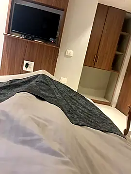 naughty rocco online show from September 2025 04:06:01 PM