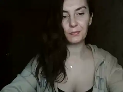 KatalinaQE online show from October 2025 04:20:01 AM