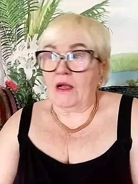 VioletSweet5566 online show from April 2026 07:16:01 AM