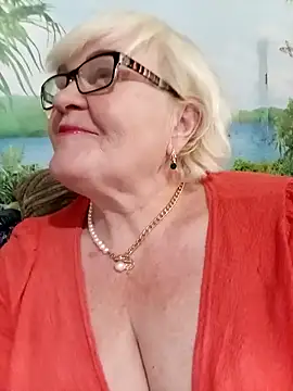 Snapshot of VioletSweet5566 chatting on May 2026 12:34:02 PM VioletSweet5566 online show from May 2026 12:34:02 PM