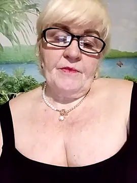 Snapshot of VioletSweet5566 chatting on May 2026 07:34:01 PM VioletSweet5566 online show from May 2026 07:34:01 PM