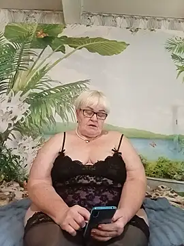 VioletSweet5566 online show from July 2026 06:11:02 AM