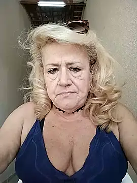 Belladama61 online show from September 2025 11:22:02 AM