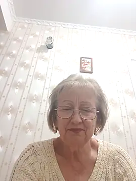 AlikaSwan5821 online show from November 2025 03:30:02 PM