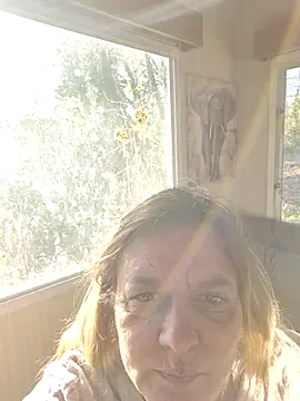 Snapshot of Misspapillon1840 chatting on November 2025 09:08:01 AM Misspapillon1840 online show from November 2025 09:08:01 AM