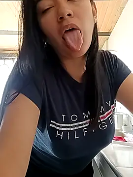 Williams Hera online show from October 2025 03:23:02 PM