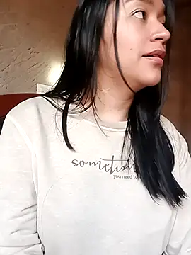 Williams Hera online show from October 2025 10:04:01 PM