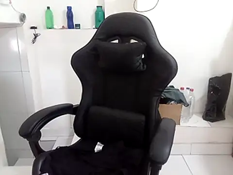 moreno25centimetro online show from November 2025 12:38:02 PM