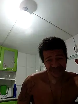 moreno25centimetro online show from November 2025 10:14:01 AM