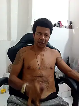 moreno25centimetro online show from January 2026 01:04:01 PM