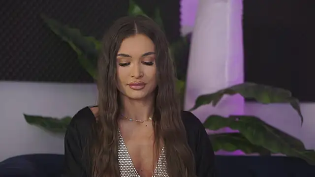 KyssaraPlay online show from September 2025 06:19:01 PM