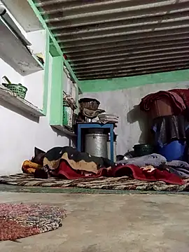 MISS LOVE 001 online show from January 2026 04:11:02 PM