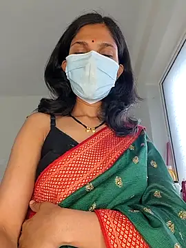 Shivani2002 online show from April 2026 08:50:02 AM