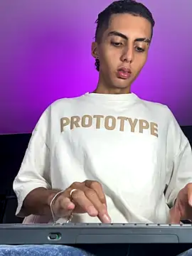 Mister Obsession online show from November 2025 07:06:01 PM