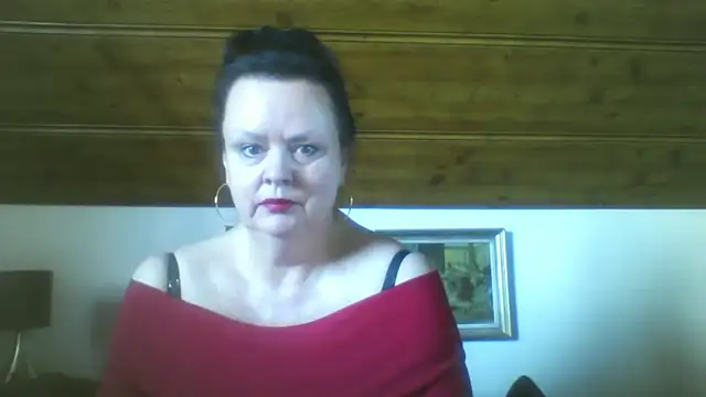 Snapshot of TiffanyMature chatting on September 2025 09:12:01 AM TiffanyMature online show from September 2025 09:12:01 AM