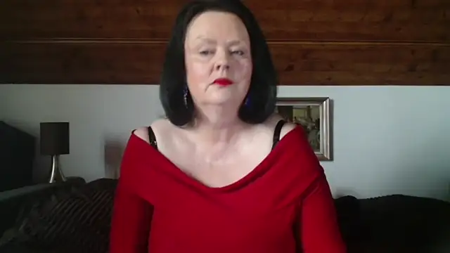 Snapshot of TiffanyMature chatting on October 2025 07:06:01 AM TiffanyMature online show from October 2025 07:06:01 AM