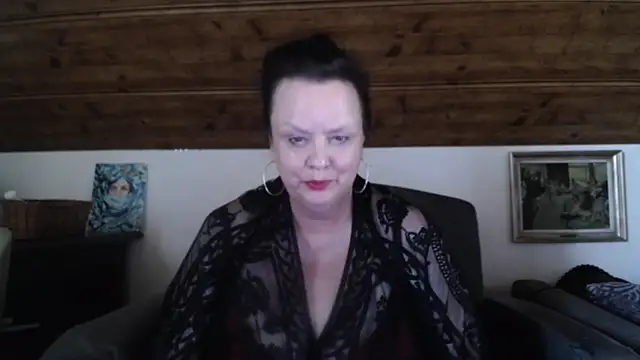 Snapshot of TiffanyMature chatting on June 2026 02:10:02 PM TiffanyMature online show from June 2026 02:10:02 PM