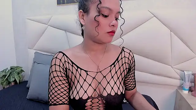 ValeriaJulio  online show from January 2026 03:47:01 PM