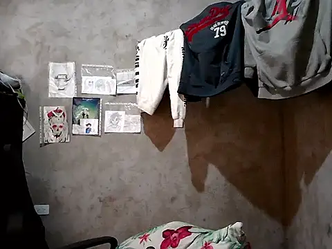 dirty model online show from April 2026 07:48:01 PM