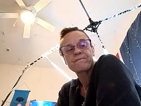 PremiumKitty online show from October 2025 09:10:02 PM