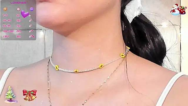 VioletHilton online show from January 2026 07:05:02 PM