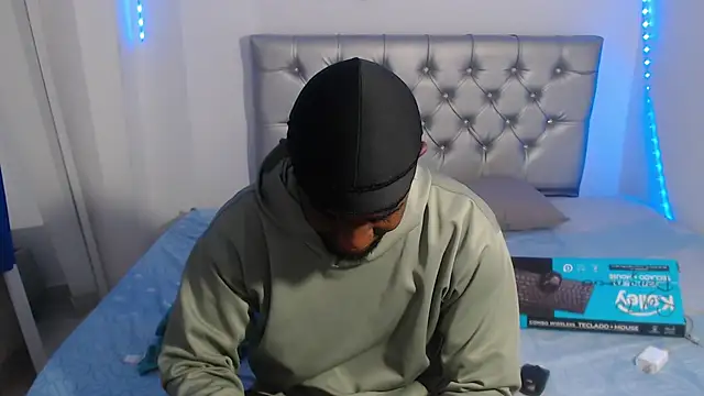 eebony stallion online show from November 2025 06:21:02 PM