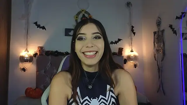 lila min online show from October 2025 01:53:02 PM