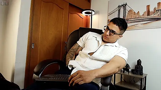 Dash Bukoski online show from March 2026 12:45:01 PM