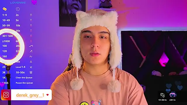 derek greyy  online show from April 2026 03:27:02 PM