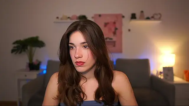 kissie cat online show from April 2026 12:53:02 PM