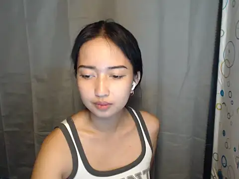 Snapshot of Soft_Angel8 chatting on April 2026 05:19:01 AM Soft Angel8 online show from April 2026 05:19:01 AM