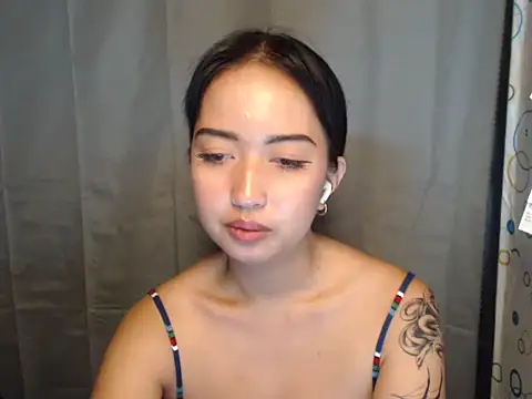 Snapshot of Soft_Angel8 chatting on April 2026 05:15:01 PM Soft Angel8 online show from April 2026 05:15:01 PM