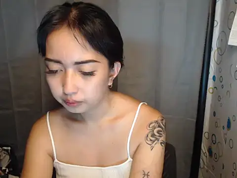 Snapshot of Soft_Angel8 chatting on May 2026 05:01:02 AM Soft Angel8 online show from May 2026 05:01:02 AM