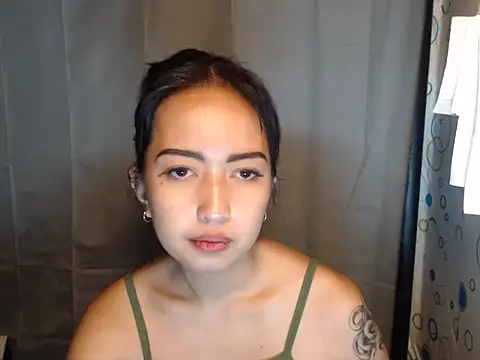 Snapshot of Soft_Angel8 chatting on May 2026 06:29:01 AM Soft Angel8 online show from May 2026 06:29:01 AM
