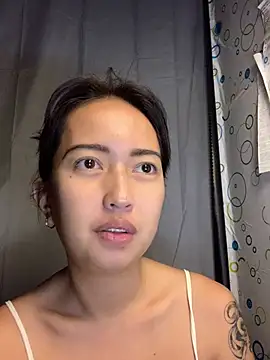 Snapshot of Soft_Angel8 chatting on May 2026 06:10:02 AM Soft Angel8 online show from May 2026 06:10:02 AM