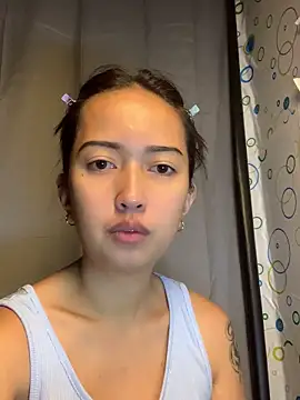 Snapshot of Soft_Angel8 chatting on May 2026 04:31:01 AM Soft Angel8 online show from May 2026 04:31:01 AM