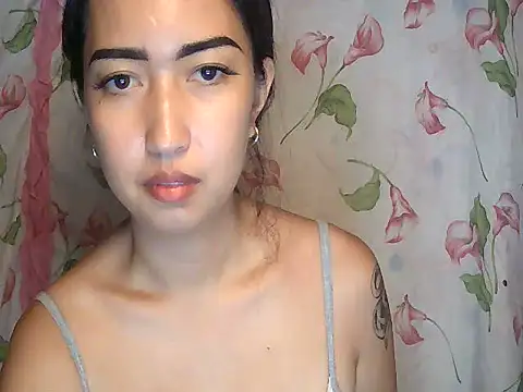 Snapshot of Soft_Angel8 chatting on June 2026 12:22:01 PM Soft Angel8 online show from June 2026 12:22:01 PM
