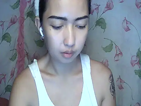 Snapshot of Soft_Angel8 chatting on July 2026 06:14:02 PM Soft Angel8 online show from July 2026 06:14:02 PM