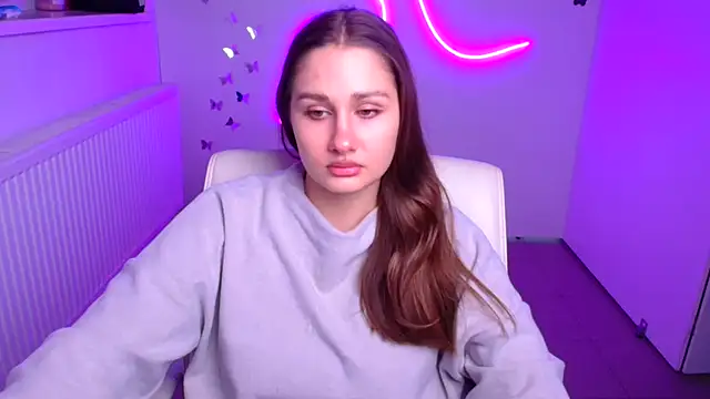 Stefanie Sweet online show from November 2025 06:26:02 AM