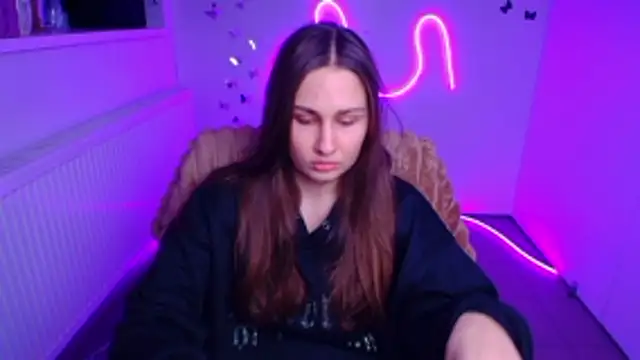 Stefanie Sweet online show from February 2026 12:23:02 PM