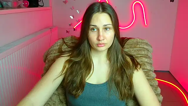 Stefanie Sweet online show from April 2026 05:32:01 AM