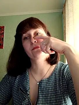 Amandda  online show from April 2026 11:52:02 AM